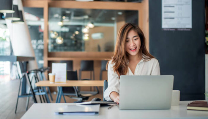 Manfaat Komputer dalam Kehidupan