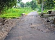 Dugaan Kondisi Proyek Yg Mulai rusak Ada Beberapa Titik Kondisi Aspal