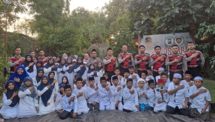 Samapta Polres Situbondo Berbagi dengan Anak Yatim di Panji