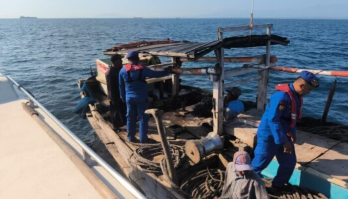 Satpolairud Polres Situbondo Respons Aduan Nelayan Soal Pelanggaran Jalur Penangkapan Ikan