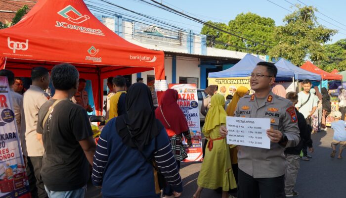 Polres Situbondo Gelar Bazar Murah di CFD, Sembako Harga Terjangkau Diserbu Warga