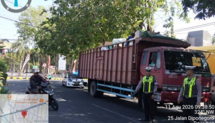 Satlantas Polres Situbondo Tertibkan Parkir Liar