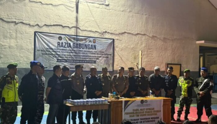 Kapolres Situbondo Pantau Langsung Razia Gabungan di Rutan, Ingatkan Warga Binaan Tidak Terlibat Narkoba