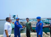 Satpolairud Polres Situbondo Bantu Temukan Kapal Nelayan yang Hilang