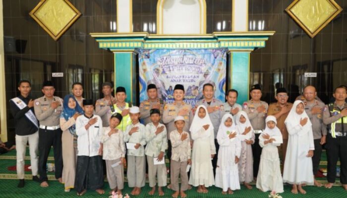 HUT Lalu Lintas Bhayangkara ke-71, Polres Situbondo Gelar Doa Bersama dan Santuni Anak Yatim