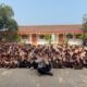 Cegah Perundungan, Satbinmas Polres Situbondo Edukasi Pelajar Pramuka di Banyuglugur
